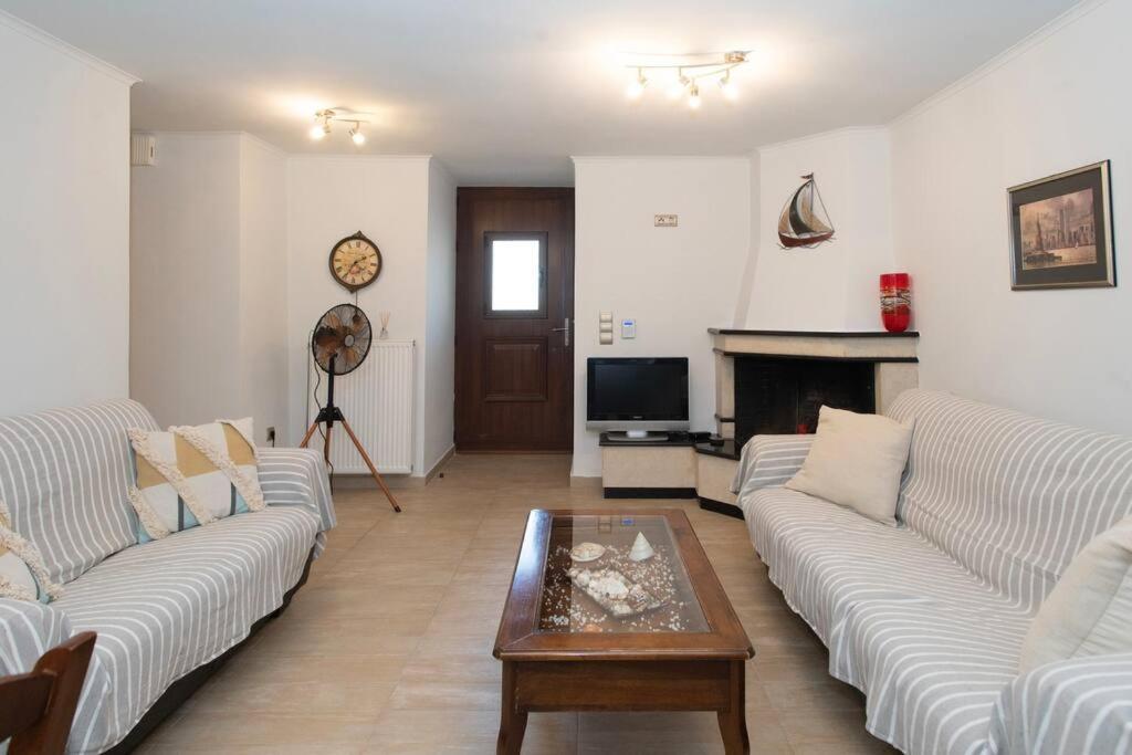 شقة Coast Horizon Romanos  المظهر الخارجي الصورة