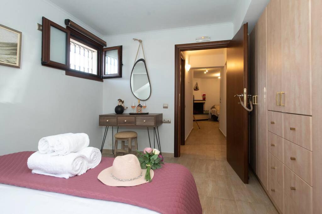 شقة Coast Horizon Romanos  المظهر الخارجي الصورة